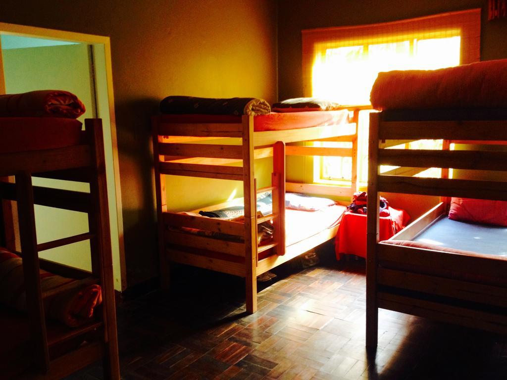 Jungle Monkey Backpackers Hostel Port Saint John's Room photo